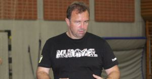 Handball SG Süd/Blumenau Archiv - Trainer Rudi Heiss mit Debüt gegen den VFL Günzburg
